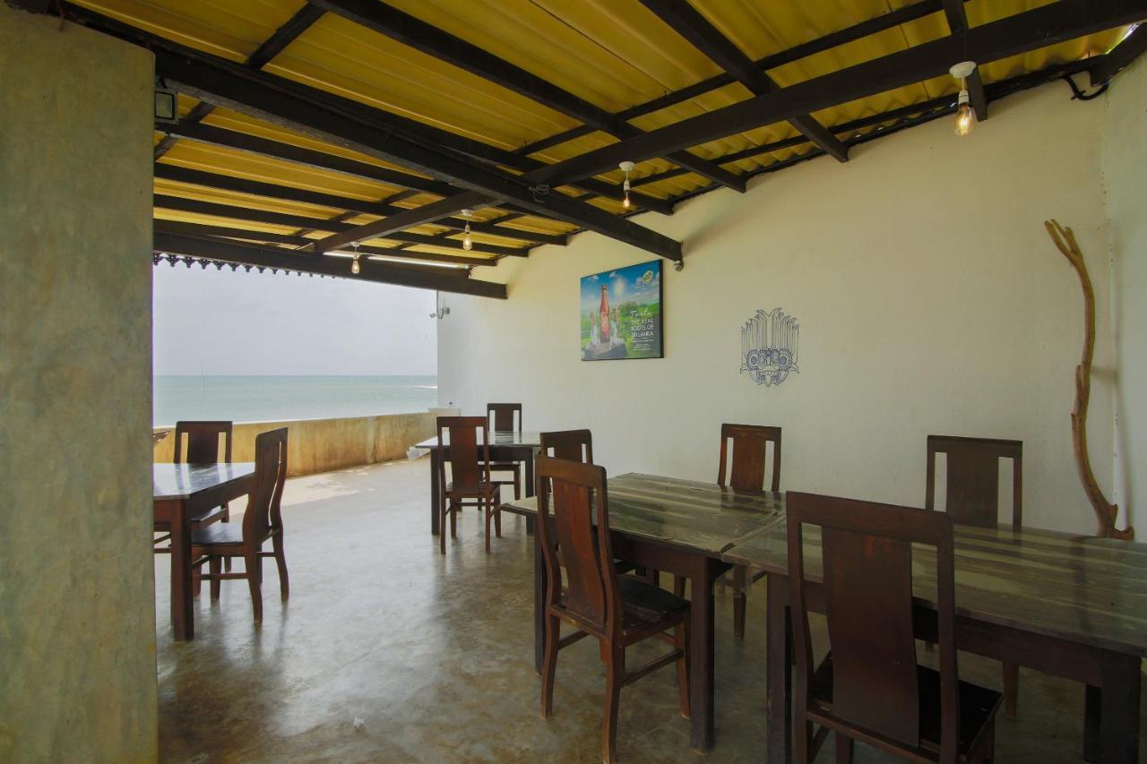 מטרה Oyo 553 Polhena Bay Resort מראה חיצוני תמונה